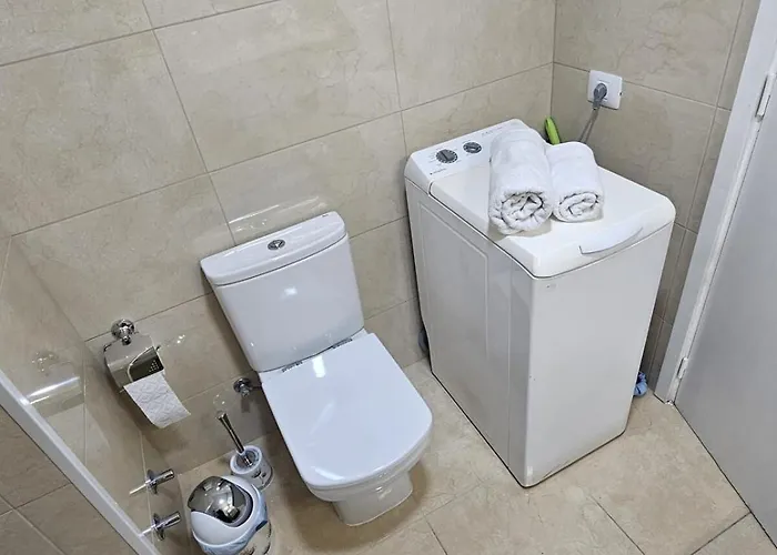 Near The Bus Playa Jardín Apartamento